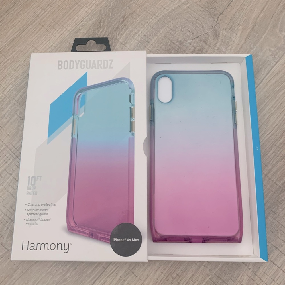 iPhone XS Max Bodyguardz Case purple & blue